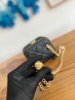 CC MINI 10 VANITY IN BLACK CALFSKIN GOLD HARDWARE - Image 17