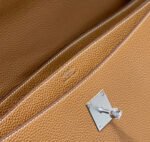 KELLY DEPECHES 34 BRIEFCASE IN GOLD TOGO CALFSKIN SILVER HARDWARE - Image 18