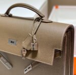 KELLY DEPECHES 34 BRIEFCASE IN ETOUPE TOGO CALFSKIN SILVER HARDWARE - Image 6