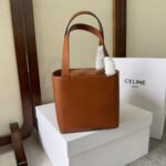 CUIRTRIOMPHE 15 BROWN IN STOCK JAPAN HANDBAG CALFSKIN - Image 2