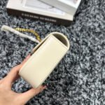 TRIPHOME 20 WHITE COWHIDE LEATHER CHAIN STRAP BAG - Image 17