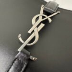 LE 5 À 7 BAG 24 BLACK CALFSKIN WITH SILVER LOGO - Image 6
