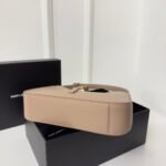 LE 5 À 7 BAG 24 BEIGE CREAM CALFSKIN - Image 18