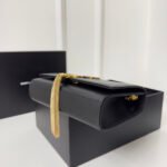 KATE TASSEL 20 BLACK CALFSKIN WITH GOLD LOGO - Image 4