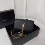 KATE TASSEL 20 BLACK CALFSKIN WITH GOLD LOGO - Image 11