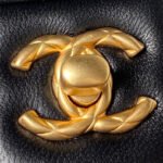CC SMALL 15 VANITY CASE IN BLACK CALFSKIN GOLD HARDWARE - Image 3