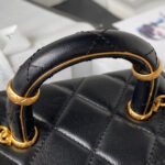 CC SMALL 15 VANITY CASE IN BLACK CALFSKIN GOLD HARDWARE - Image 8