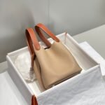 HERMES 25S PICOTIN LOCK 18 IN BURNT ORANGE AND LIGHT BROWN CALFSKIN SILVER HARDWARE - Image 13