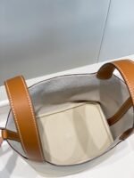 HERMES 25S PICOTIN LOCK 18 IN BURNT ORANGE AND IVORY CALFSKIN SILVER HARDWARE - Image 6