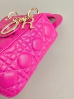 MEDIUM LADY 20 HANDBAG IN HOT PINK LAMBSKIN - Image 7