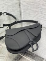 SADDLE BAG 24 IN BLACK CALFSKIN BLACK HARDWARE - Image 10