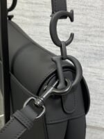 SADDLE BAG 24 IN BLACK CALFSKIN BLACK HARDWARE - Image 16
