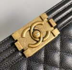 SMALL BOY BAG 20 IN BLACK LAMBSKIN GOLD HARDWARE - Image 14