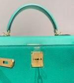 KELLY 28CM IN VERT VERTIGO EPSOM CALFSKIN GOLD HARDWARE - Image 8