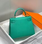 KELLY 28CM IN VERT VERTIGO EPSOM CALFSKIN GOLD HARDWARE - Image 12