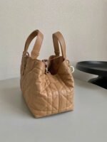 TOUJOURS 28 BAG IN CAMEL BEIGE LAMBSKIN - Image 3