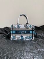 MINI BOOK TOTE 21 BUTTERFLY PATTERN BLUE CALFSKIN - Image 11