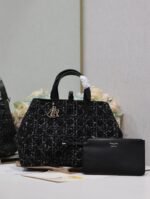 TOUJOURS BAG 37 IN BLACK MIX WHITE CANNAGE TWEED WITH GOLD HARDWARE - Image 17