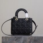 LADY BAG 24 IN BLACK GRAPHIC CANNAGE CALFSKIN PALE GOLD-FINISH METAL CHARMS - Image 2