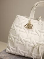 MEDIUM 37 TOUJOURS BAG IN WHITE CANNAGE GRAPHIC LAMBSKIN - Image 5
