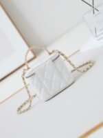 CHANEL 25S MINI VANITY BAG 11 CM IN WHITE LAMBSKIN WITH CRYSTAL-EMBELLISHED CC LOGO - Image 14