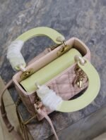 MINI LADY BAG 17 IN BABY PINK QUILTED MACROCANNAGE CALFSKIN SWAMP YELLOW STRAP - Image 7