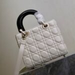 LADY BAG 20 IN WHITE QUILTED MACROCANNAGE CALFSKIN BLACK STRAP - Image 4