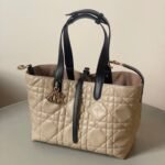 MEDIUM TOUJOURS BAG 28 IN BEIGE CANNAGE CALFSKIN BLACK STRAP - Image 10
