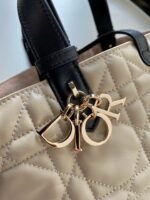 MINI TOUJOURS BAG 23 IN BEIGE CANNAGE CALFSKIN BLACK STRAP - Image 3