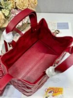 SMALL 28 TOUJOURS BAG IN RUBY RED MACROCANNAGE LAMBSKIN - Image 15