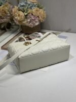MEDIUM 37 TOUJOURS BAG IN WHITE MACROCANNAGE LAMBSKIN - Image 13