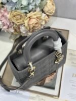 LADY SMALL BAG 24 IN GREY MACROCANNAGE LAMBSKIN GOLD HARDWARE - Image 6