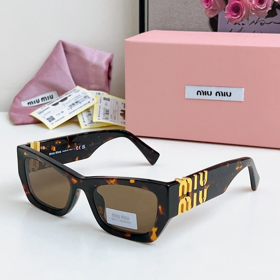 20250211_i1739288196_612_3_jpg_d33c72e8-9d48-4b1a-8837-c1badf1840a1 GLIMPSE SUNGLASSES SMU09WS IN ACETATE - Image 1