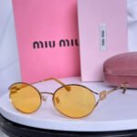 LOGO SUNGLASSES SMU52Y IN METAL - Image 5