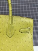HM BIRKIN 30CM LIME OSTRICH LEATHER GOLD HARDWARE - Image 3
