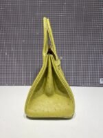 HM BIRKIN 30CM LIME OSTRICH LEATHER GOLD HARDWARE - Image 4