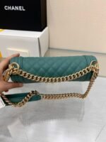 BOY BAG MEDIUM 25 EVERGREEN CAVIAR GOLD HARDWARE - Image 13