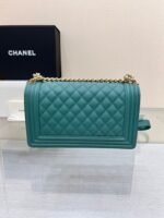 BOY BAG MEDIUM 25 EVERGREEN CAVIAR GOLD HARDWARE - Image 15
