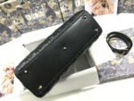 LARGE 32 LADY BAG IN BLACK LAMBSKIN WITH GOLD HARDWARE - Image 14