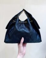 CC 25 HANDBAG IN BLACK 30 GRAINED CALFSKIN GOLD HARDWARE - Image 5