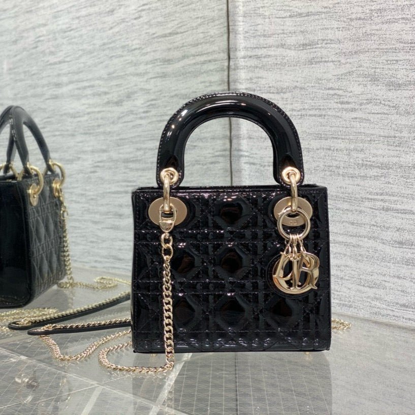 Image_20250413104017_429a05d3-4cb4-4db5-8b81-cadb7628088b MINI 17 LADY BAG IN BLACK PATENT CALFSKIN - Image 1