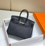 HM BIRKIN 30CM IN BLACK TOGO LEATHER GOLD HARDWARE - Image 12