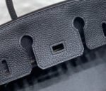 HM BIRKIN 30CM IN BLACK TOGO LEATHER GOLD HARDWARE - Image 17