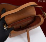 SADDLE BAG 25 WITH STRAP GOLD GRAINED CALFSKIN GHW - Image 5