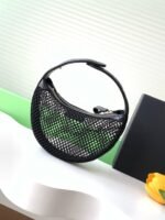 CC 25S POUCH IN BLACK LAMBSKIN WITH MESH GOLD HARDWARE - Image 2
