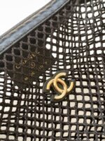 CC 25S POUCH IN BLACK LAMBSKIN WITH MESH GOLD HARDWARE - Image 6