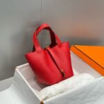 HM PICOTIN LOCK 18 RED CALFSKIN - Image 10