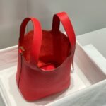 HM PICOTIN LOCK 18 RED CALFSKIN - Image 4