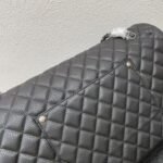 CC CLASSIC FLAP BAG 46 IN BLACK QUILTED CALFSKIN - Image 13