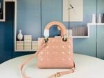 LADY BAG 24 BEIGE PATENT CALFSKIN GOLD HARDWARE - Image 11